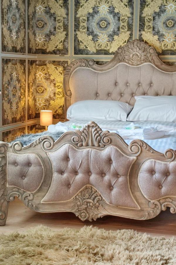 Deluxe 4 Or 5 Bed House With Hot Tub, Cinema Room Sleeps 15 Сафрон-Волден Екстер'єр фото