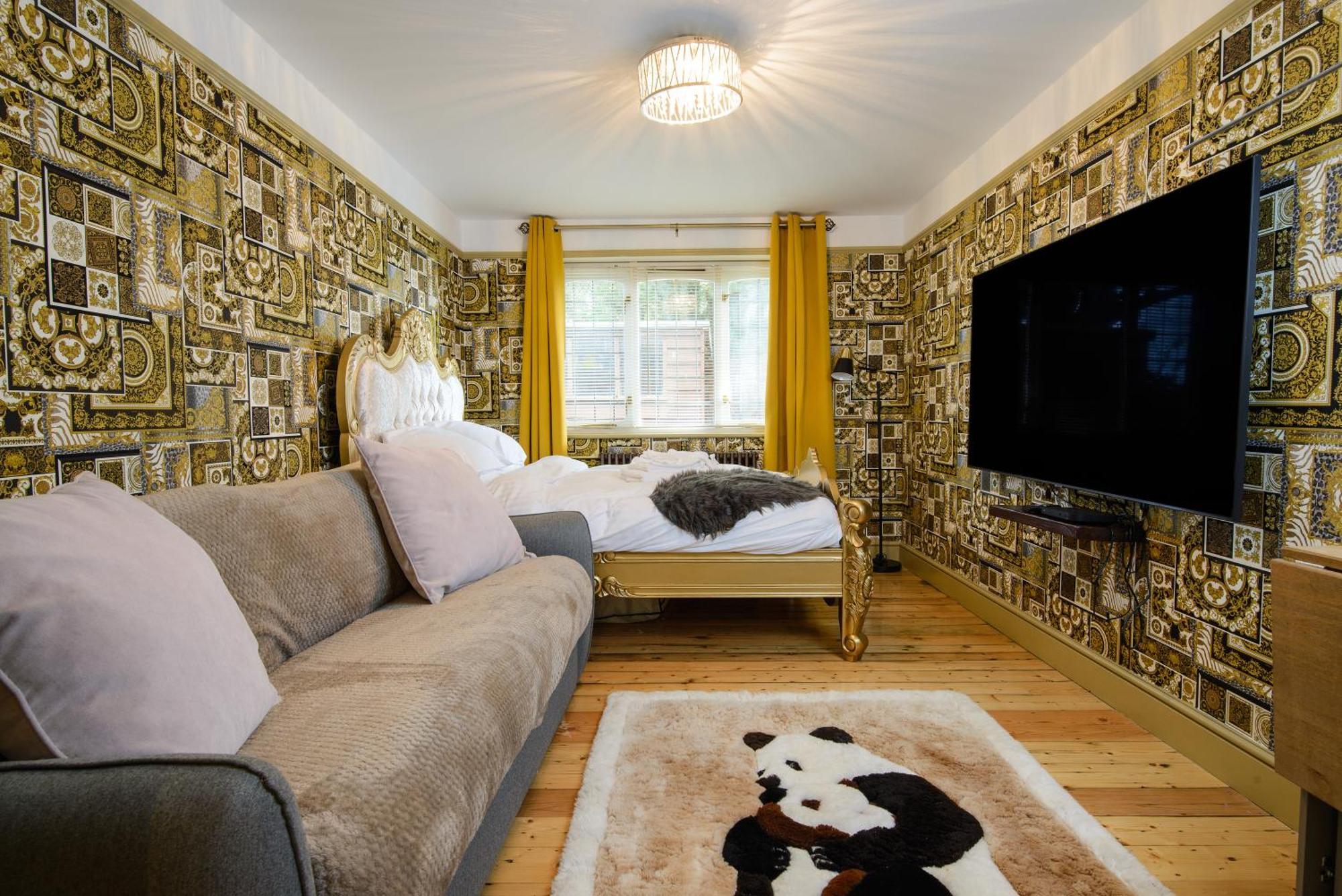 Deluxe 4 Or 5 Bed House With Hot Tub, Cinema Room Sleeps 15 Сафрон-Волден Екстер'єр фото